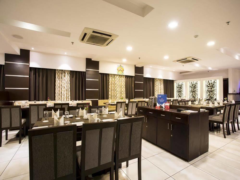Oyo Rooms Near Cosmos Mall Siliguri Exterior photo