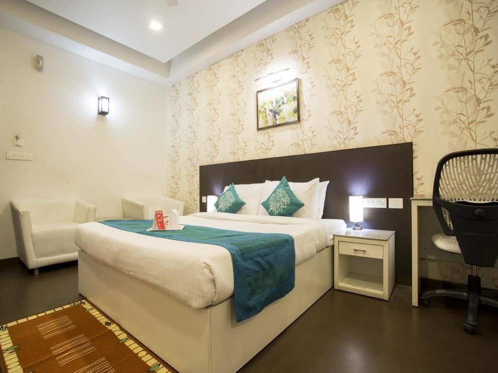 Oyo Rooms Near Cosmos Mall Siliguri Exterior photo